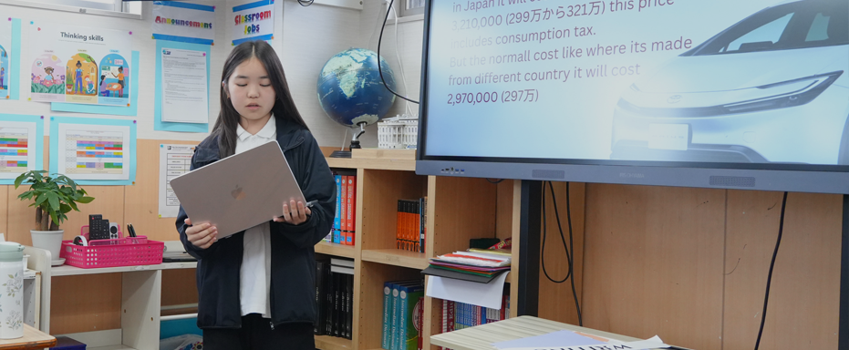 生徒が英語でプレゼンテーション
